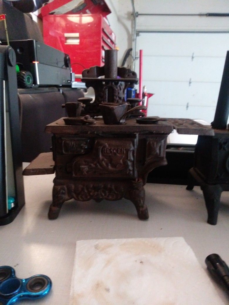 Antique Mini Crescent Cast Iron Stove
