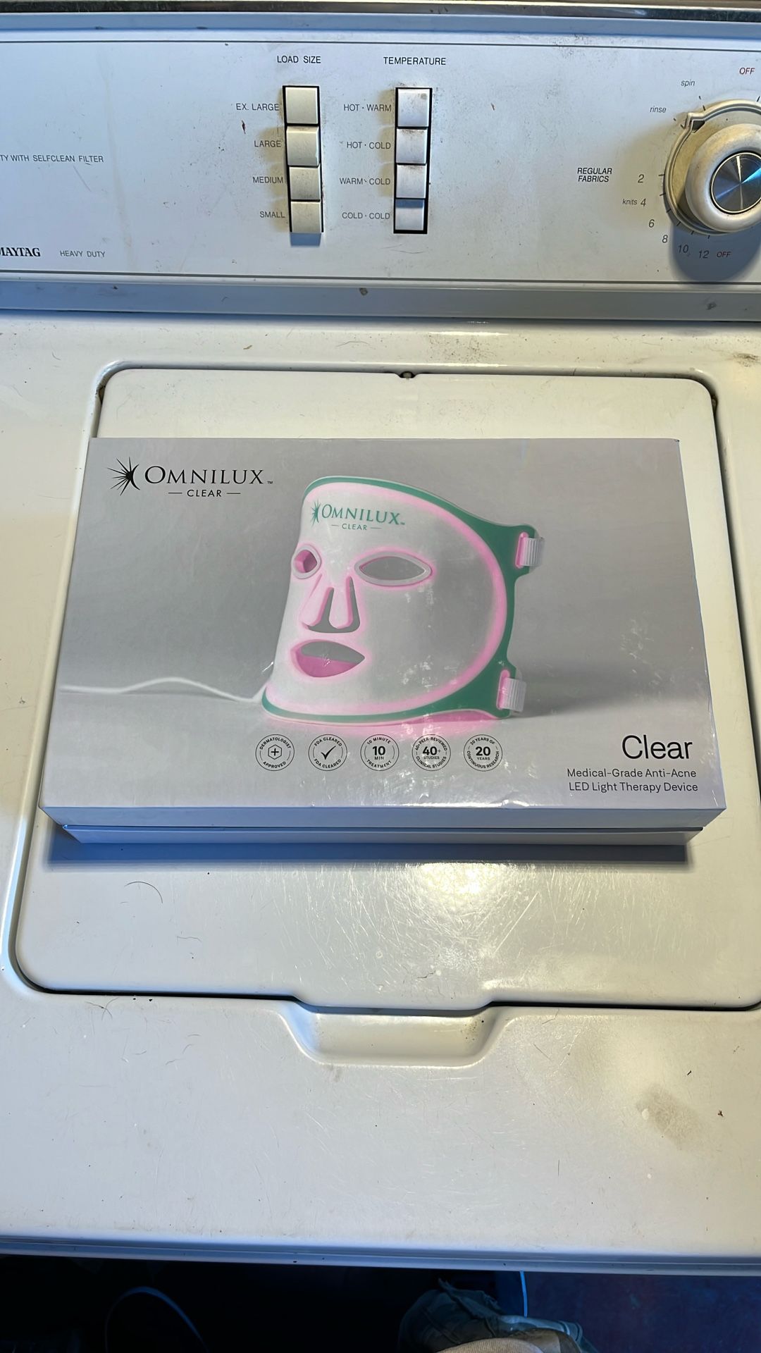 Omnilux Clear - LED Face mask