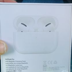 Apple AirPods Pro for Sale in Albertville, AL OfferUp