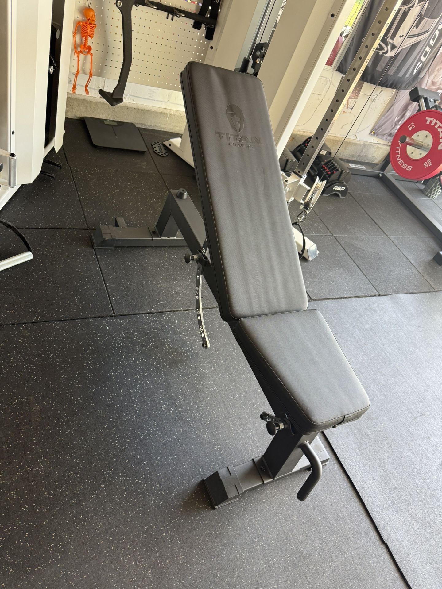 Titan Fitness Adjustable Bench 