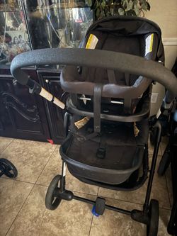 Baby car seat shoulder