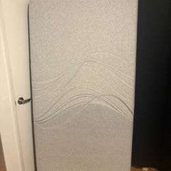 Twin Mattress And Box (bed Frame Included)
