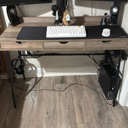 Beautiful Wood  Desk 