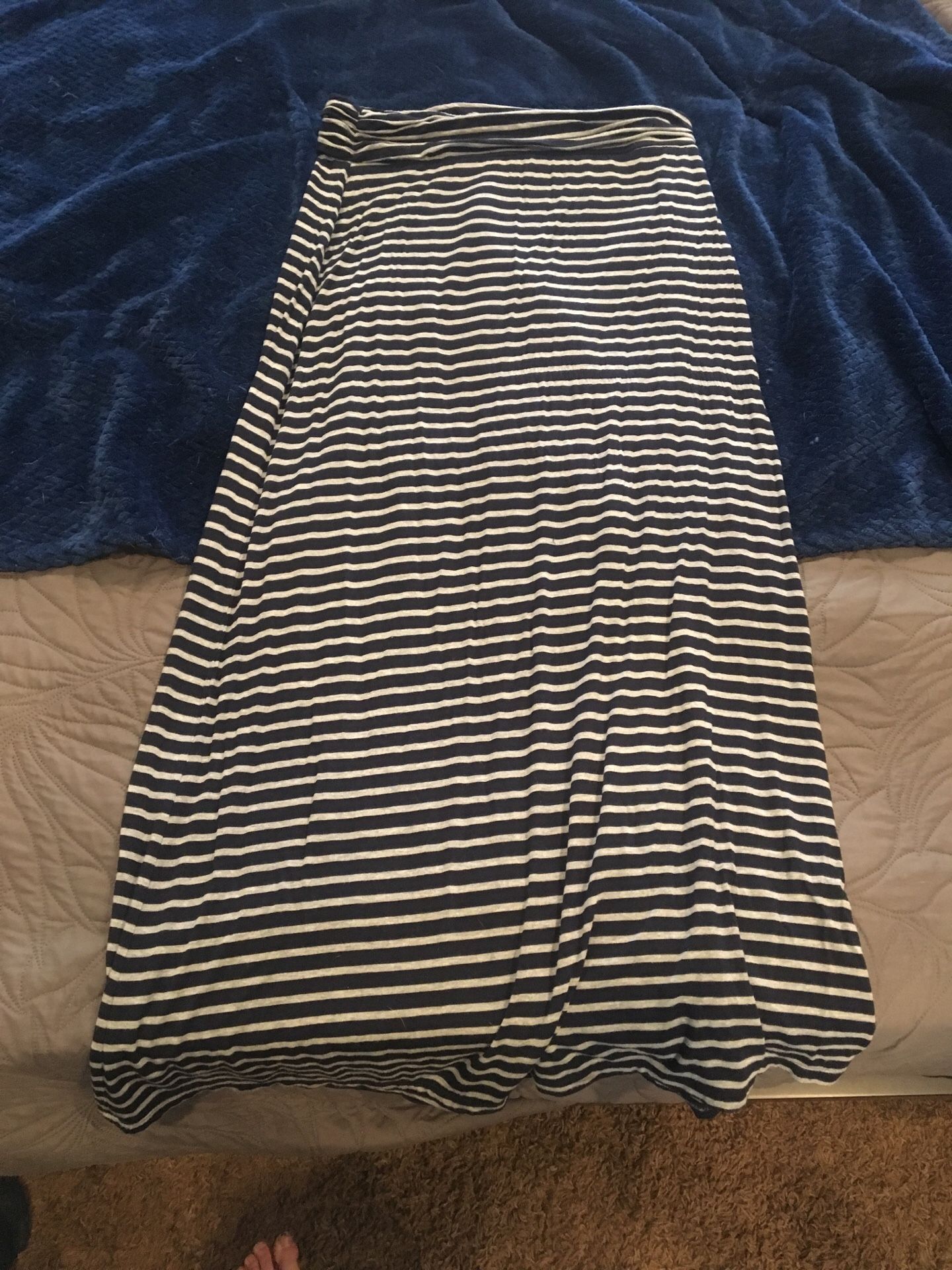 J Crew Maxi Skirt (M)