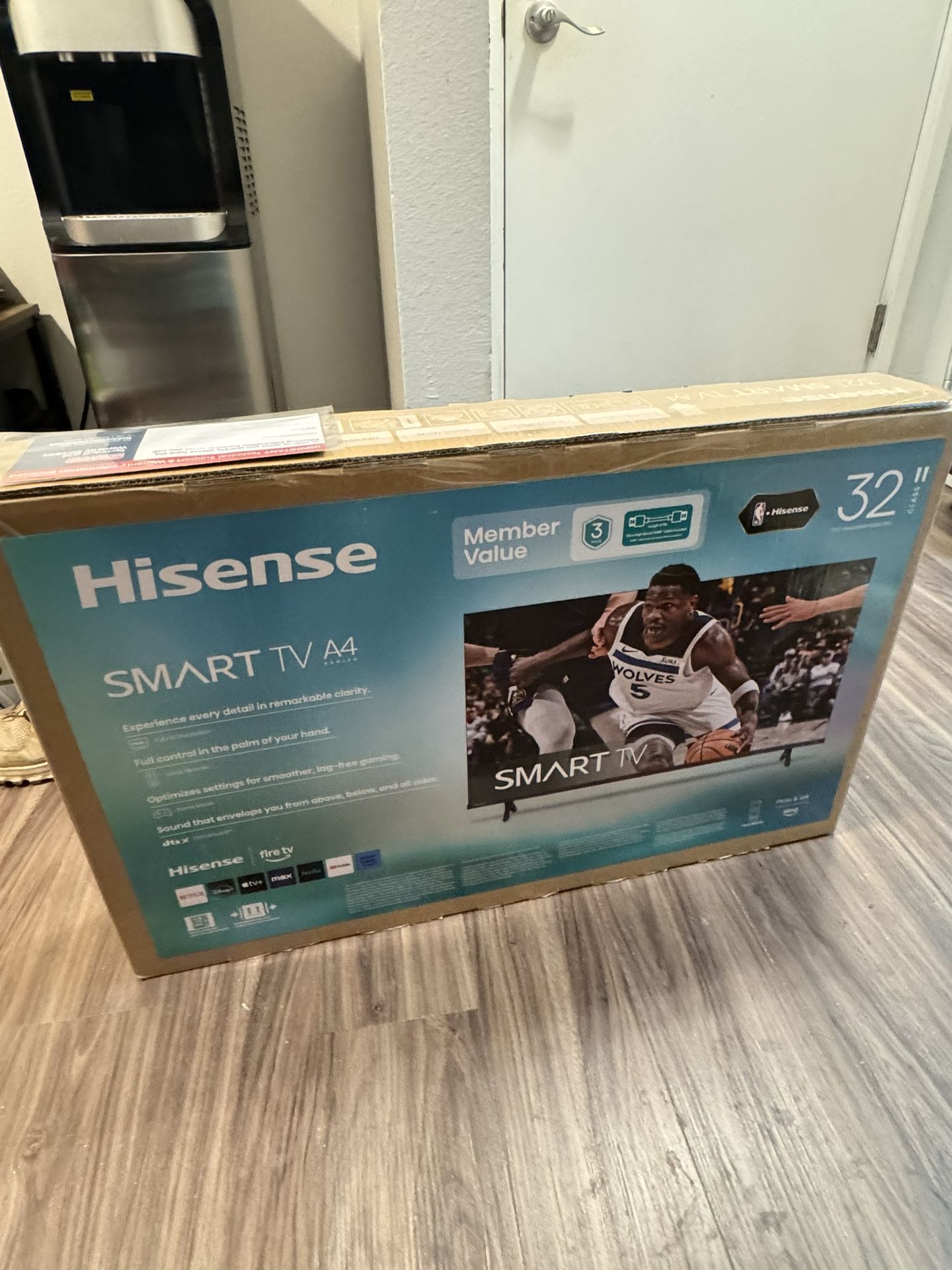 Brand New 32 Inch Smart TV