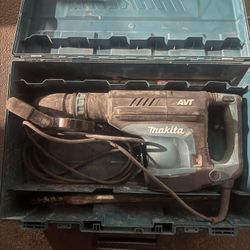 Makita Avt 23lb Demolition Hammer
