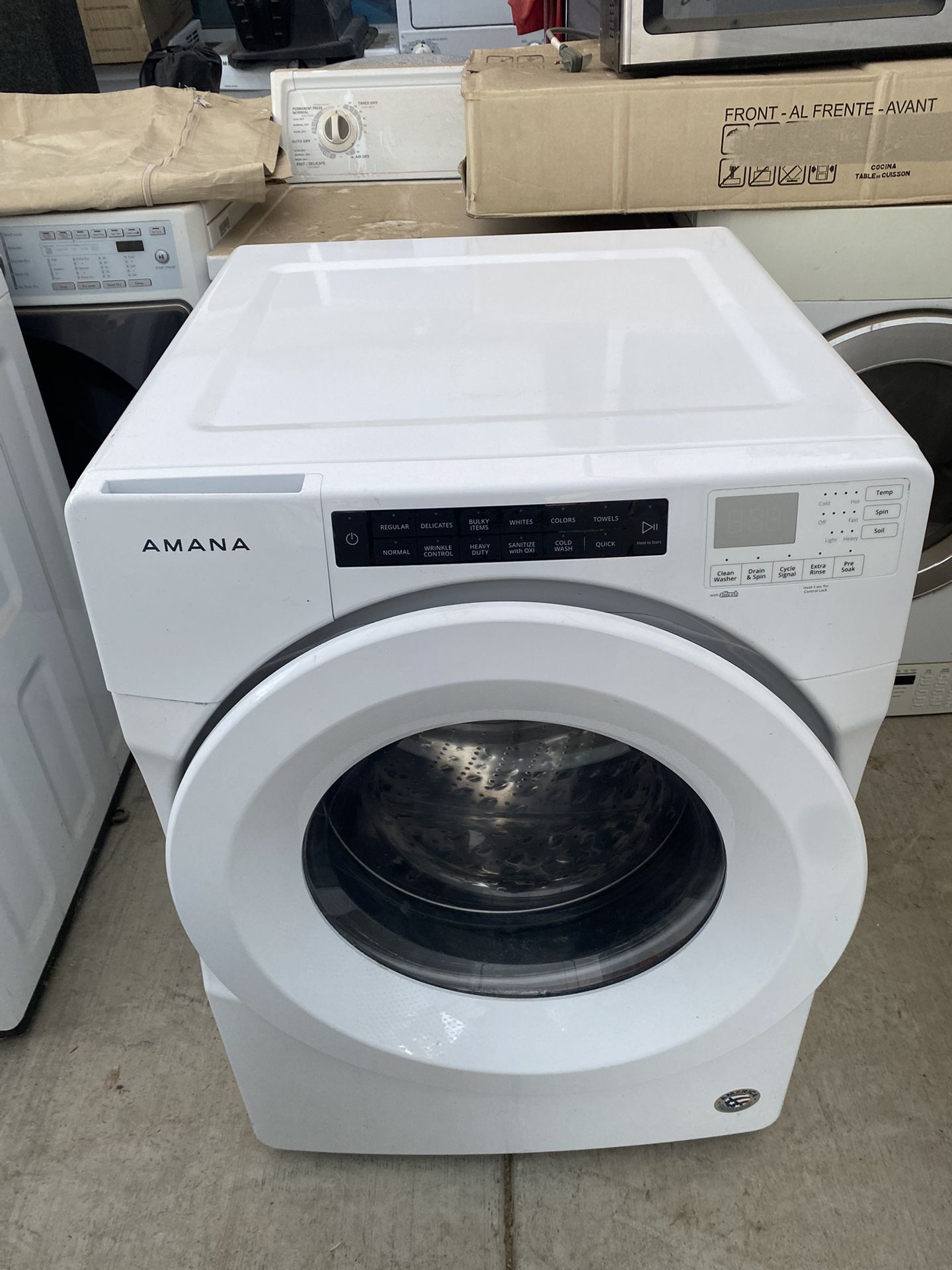 (Doesn’t Turn on Need Repair & Switch Look Door Broke W Machine 