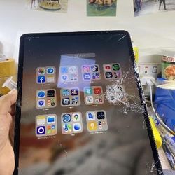 📱🛠️ We Fix Broken Tablet Screens – iPad & More!