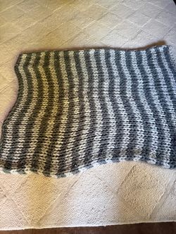 Large throw and warm blanket