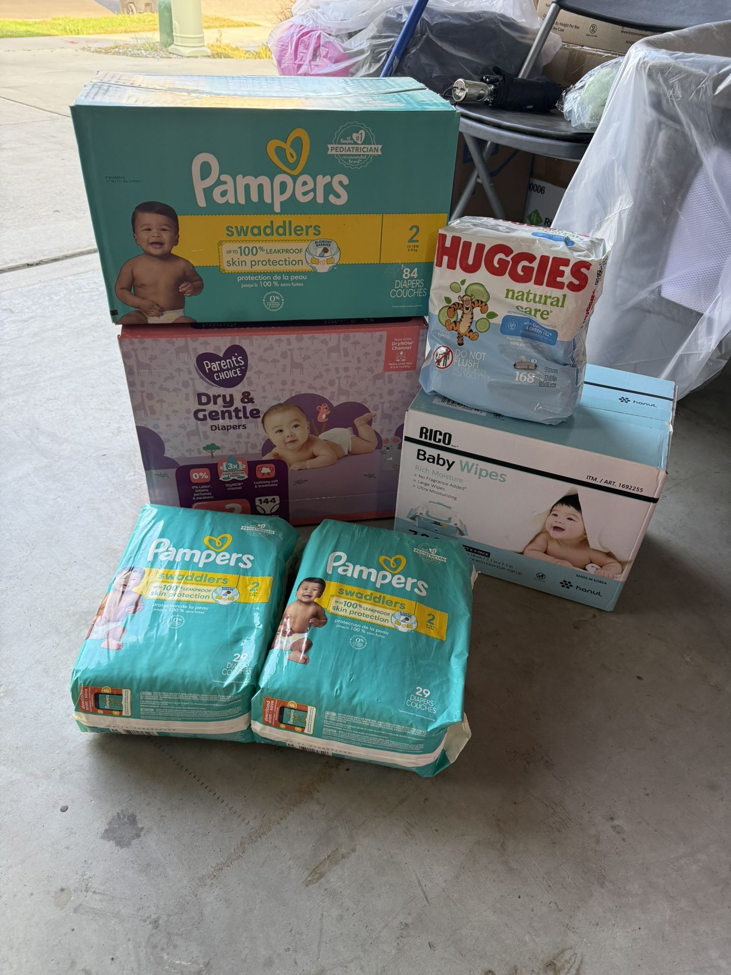 Diapers & Wipes 