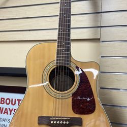 Fender Acoustic/Electric Guitar