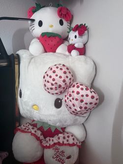 Hello kitty plushies
