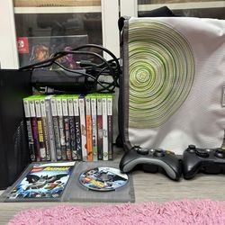Xbox 360 S Lot w/ Games
