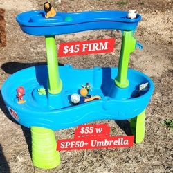 Water Table W Toys READ DESCRIPTION 