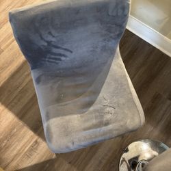 2 Bar Stools With Covers 