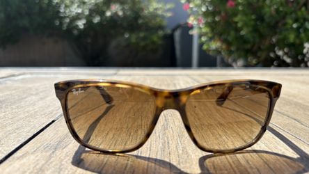 Ray Ban tortoiseshell polarized