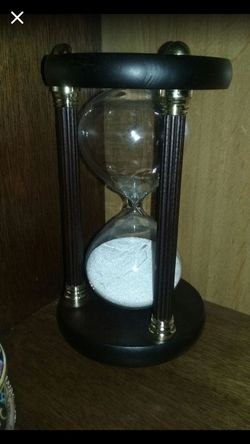 Hour glass