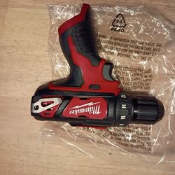 New Milwaukee Drill M12 Tool Only Firm Taladro M12 Solo La Herramienta Nuevo Firme Precio