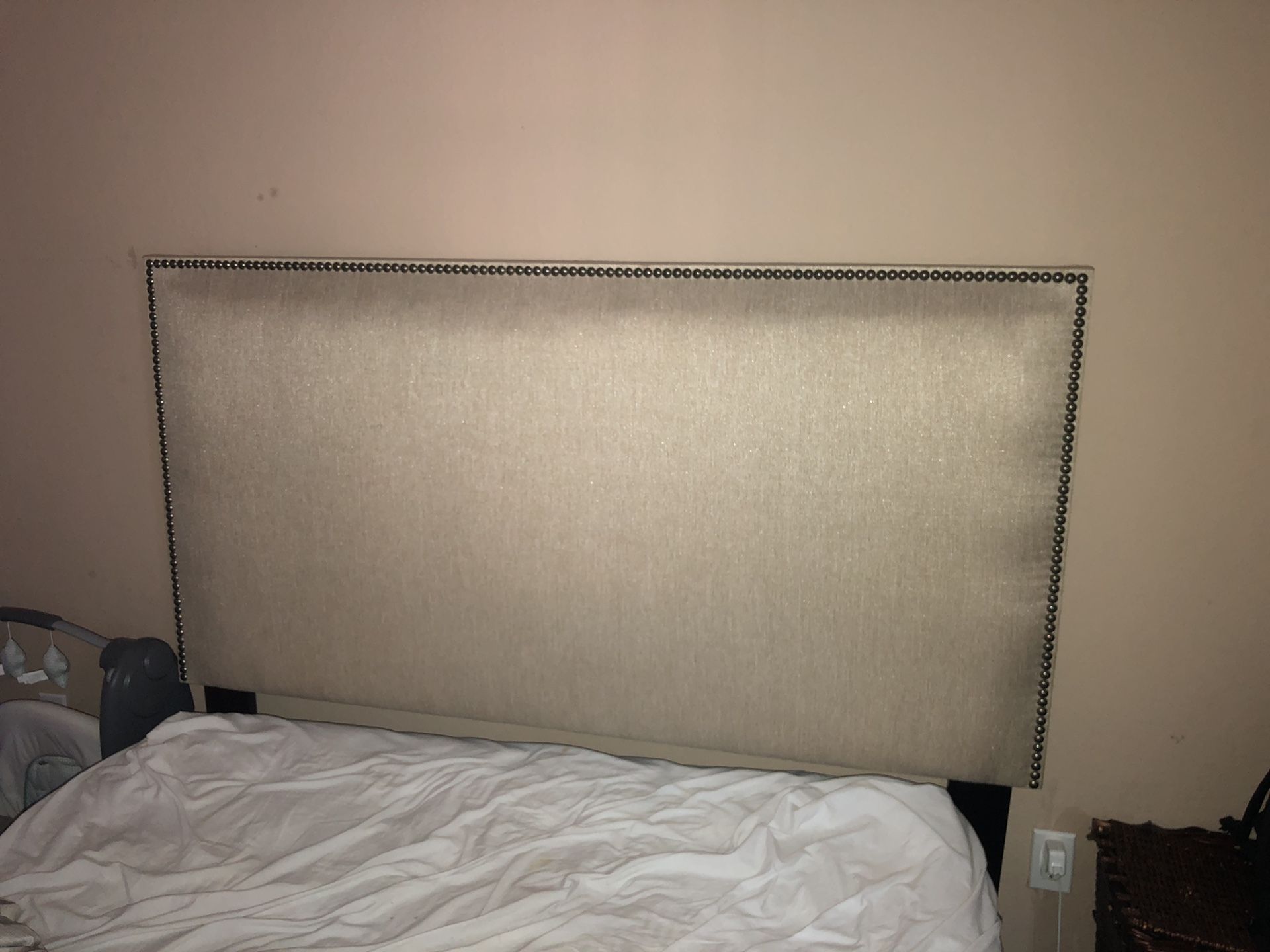 Queen/Full Headboard for Sale in Fort Lauderdale, FL OfferUp