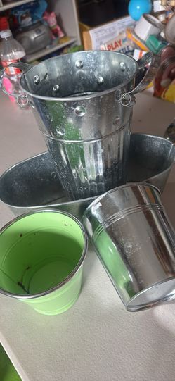 Garden metal lot