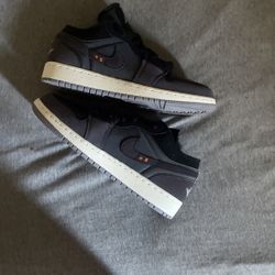 Jordan 1 Low Se Craft (GS) Size 6.5