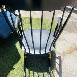 Wood Design Rocking Chair 