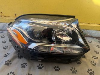 2016-2019 MERCEDES GLS350 RH HEADLIGHT OEM