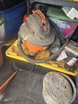 Indoor outdoor vacuum