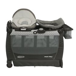 Graco Play yard Portable Bassinet Pack And Play Portable Crib 