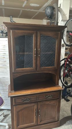 Solid Wood Hutch