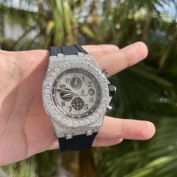 Moissanite