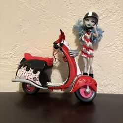 Ghoulia Monster High With Motorcycle 