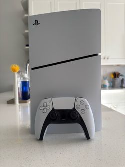 PlayStation 5 Slim Console - 1TB