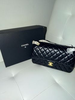 Chanel Purse black AUTHENTIC