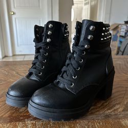 NOBO Black Studded Boots