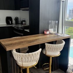 Bar Stools 