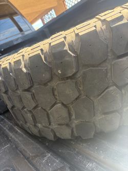 Iron man tires mude terrain 35x12.50R20