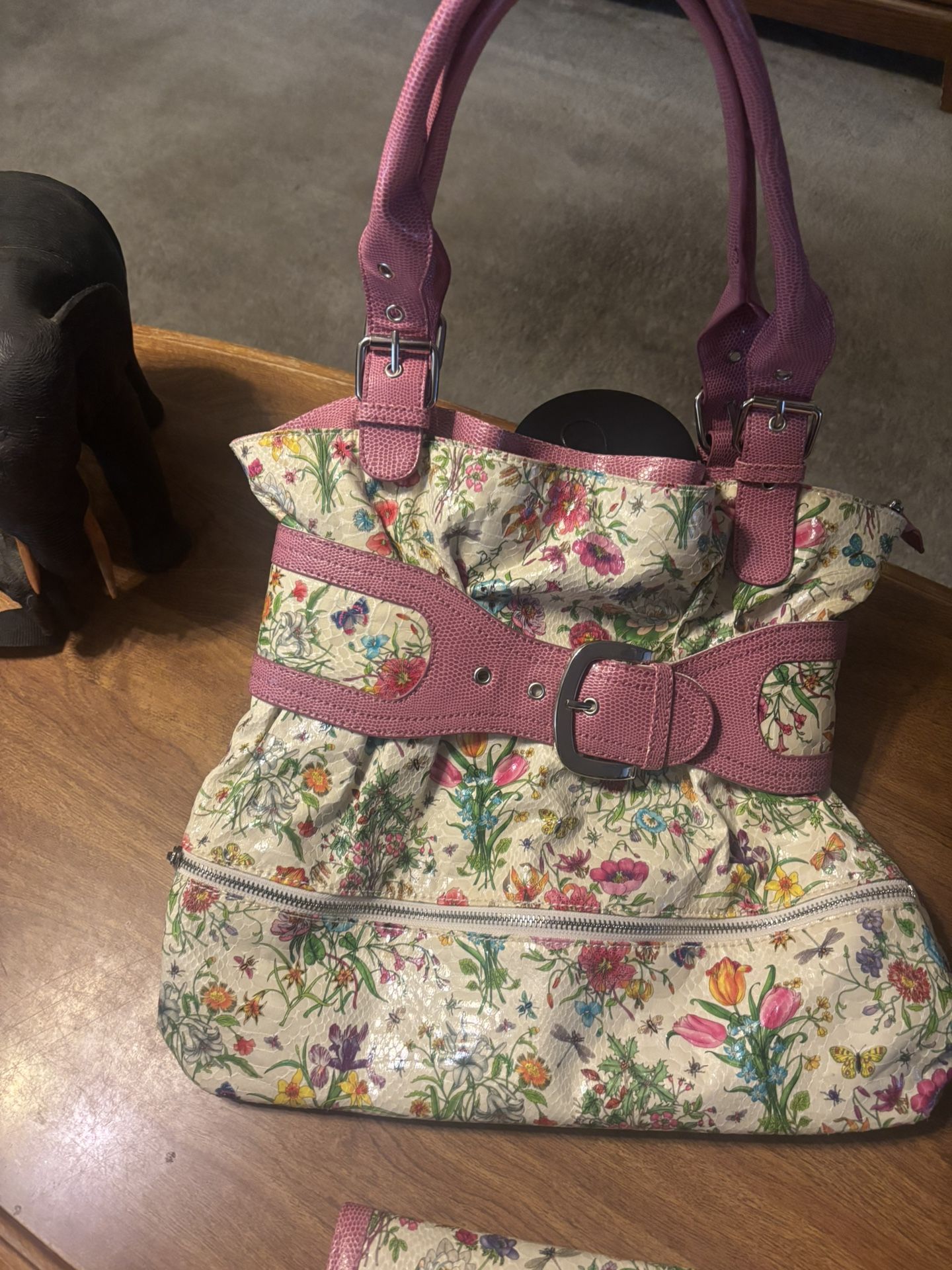 Purse And Wallet
