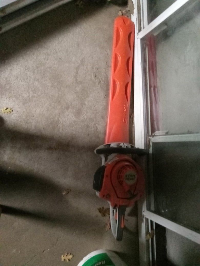 Hedge Trimmer