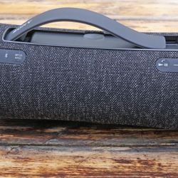 Sony XG300 
