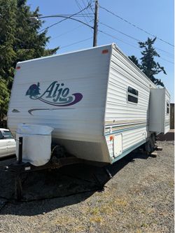 2003 Aljo by Skyline 25 foot camper trailer