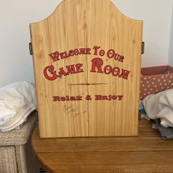 Dart Board Holder + Dart Board 