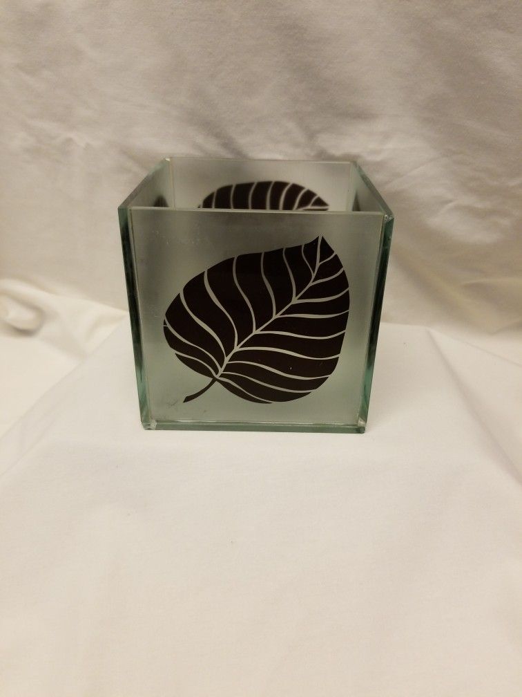 Glass Candle Holder With Black Leaves