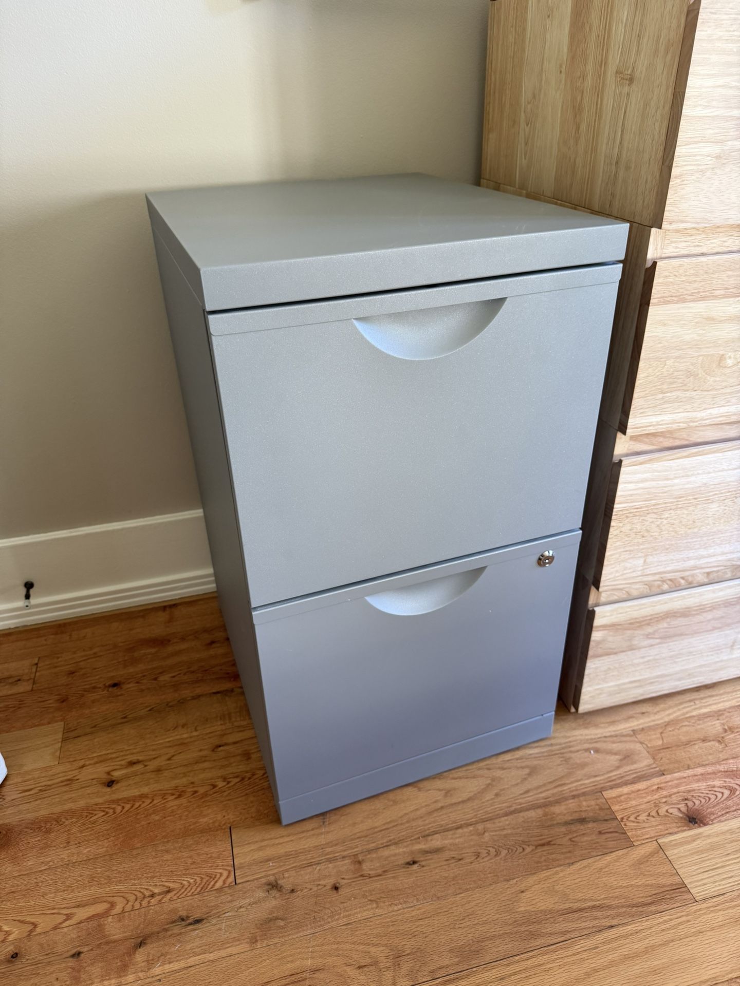 File Cabinet - Metal