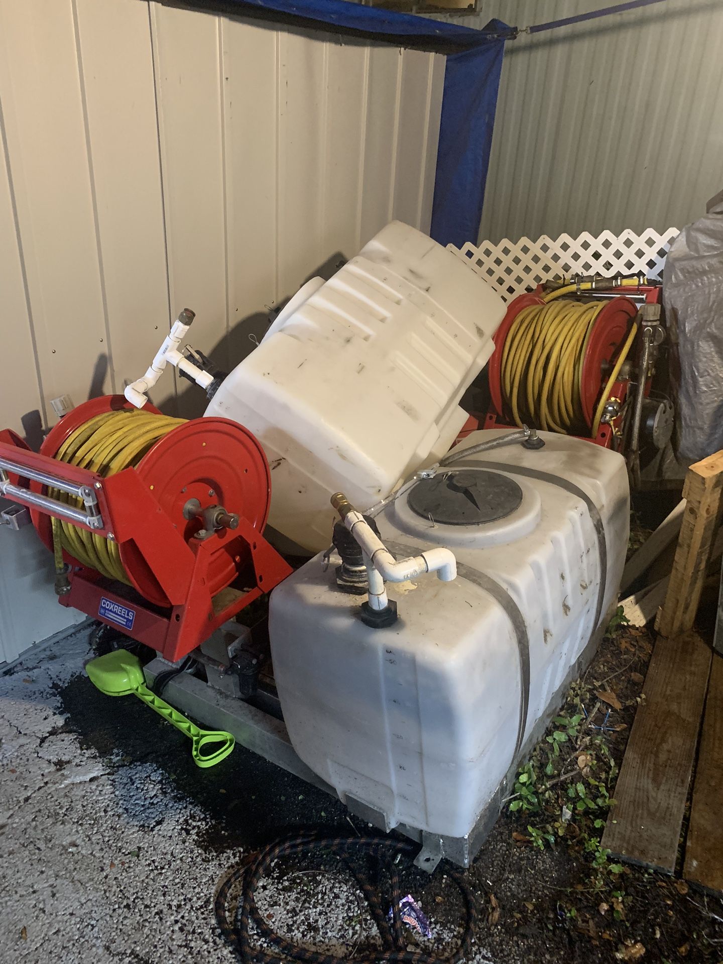 Pest Control Equipment Only One Valve Broke 3 Tank 2 Motor And 2 Hose