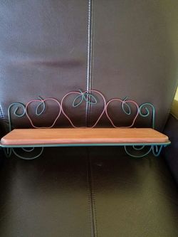 Home Interiors shelf