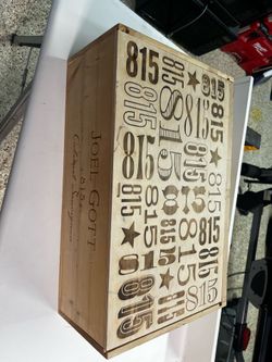 Wooden wine box