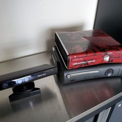 (2) Xbox 360 Units + 2 Cameras