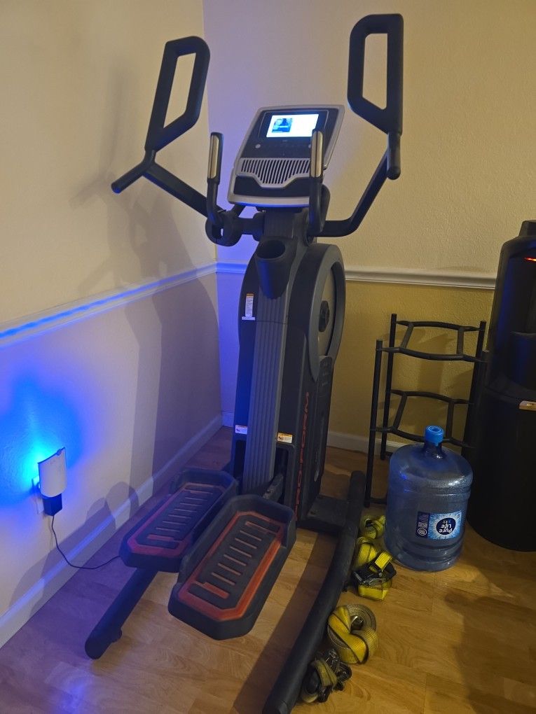 Pro Form HIIT H7 elliptical