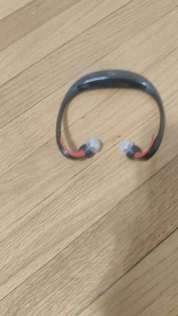 Wireless Motorola headphones